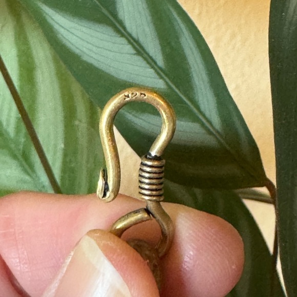 Lovely Vintage Intricately Designed Silver Scalloped Disc Collar Necklace - Picture 14 of 16